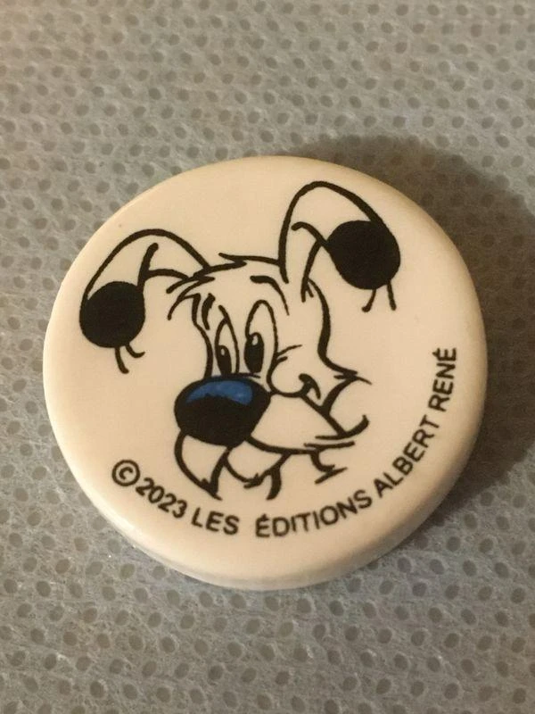 Feve en porcelaine idefix de Astérix